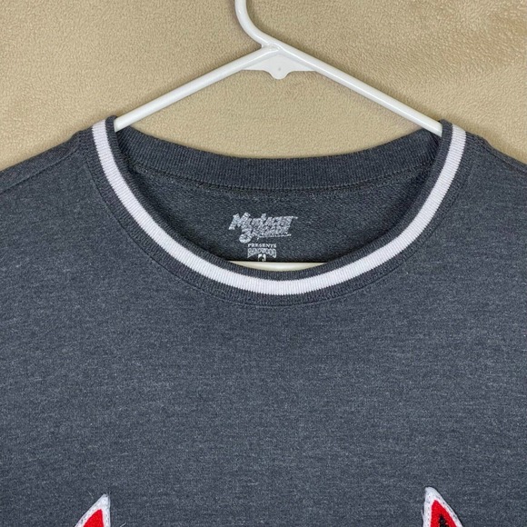 Chicago Bulls Windy City Pullover Sweater Mens L Gray Patch Design Logo - Picture 4 of 10